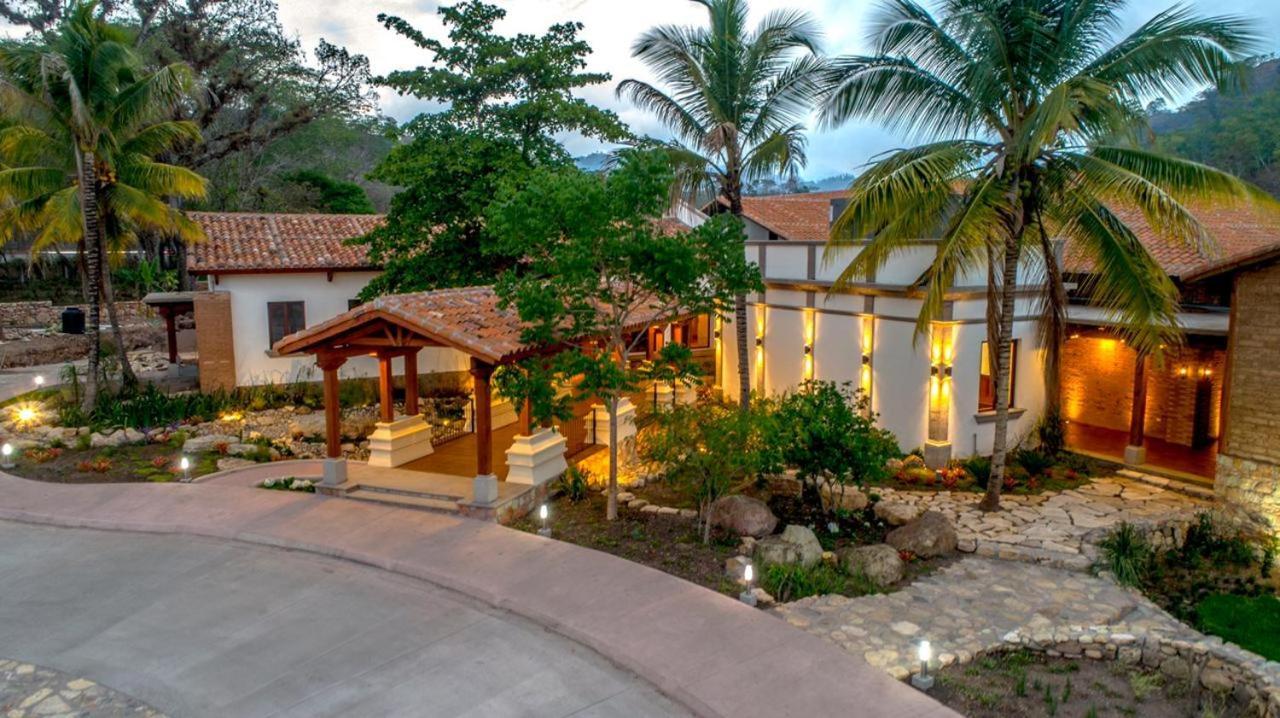 Hotel Marina Copán Buitenkant foto