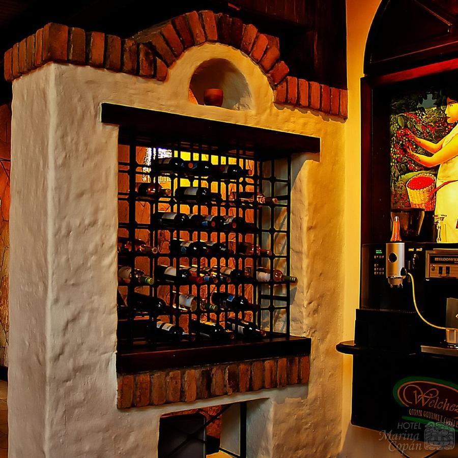 Hotel Marina Copán Buitenkant foto